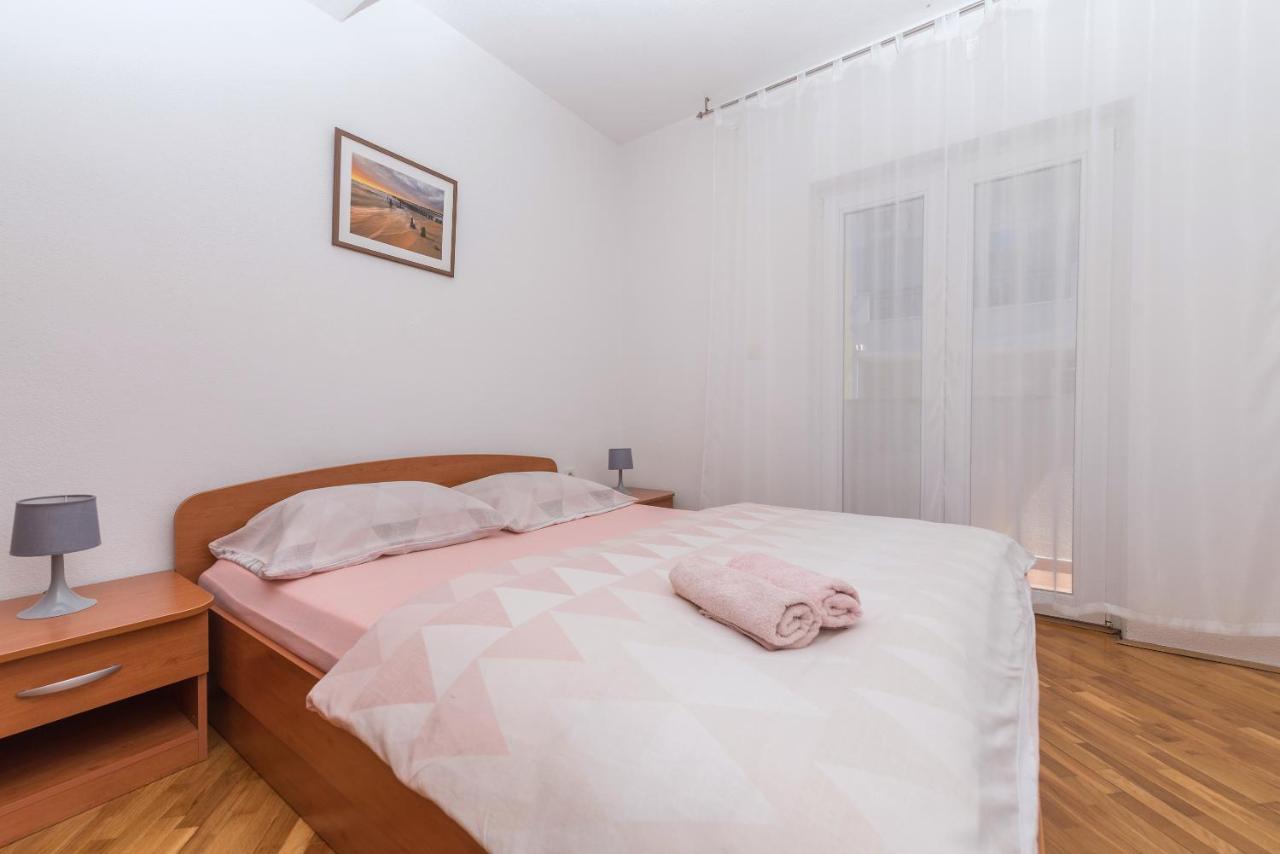 Skiljini Dvori - Apartman Makarska Dış mekan fotoğraf