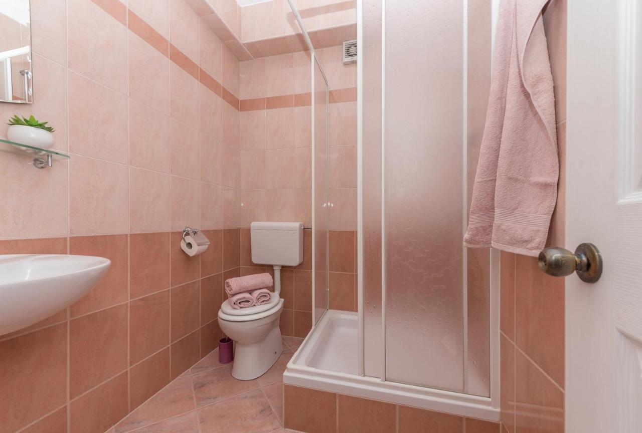 Skiljini Dvori - Apartman Makarska Dış mekan fotoğraf