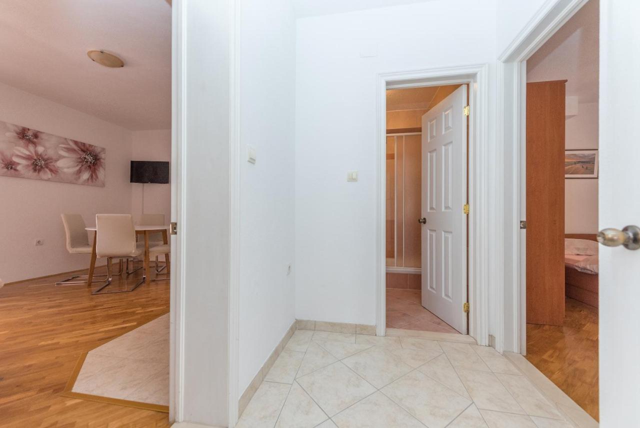 Skiljini Dvori - Apartman Makarska Dış mekan fotoğraf